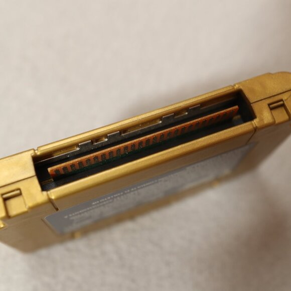 The Legend of Zelda: Majora's Mask - Collector's Edition Holographic N64 - Picture 5 of 9